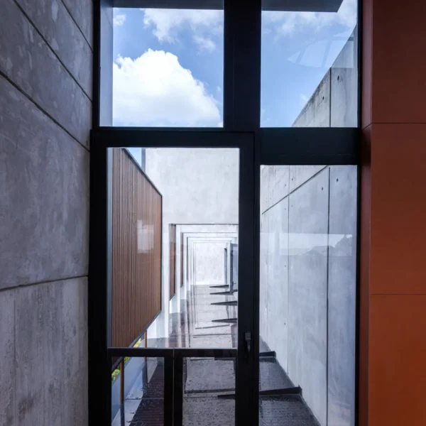 Tilt & Turn Window @ N House